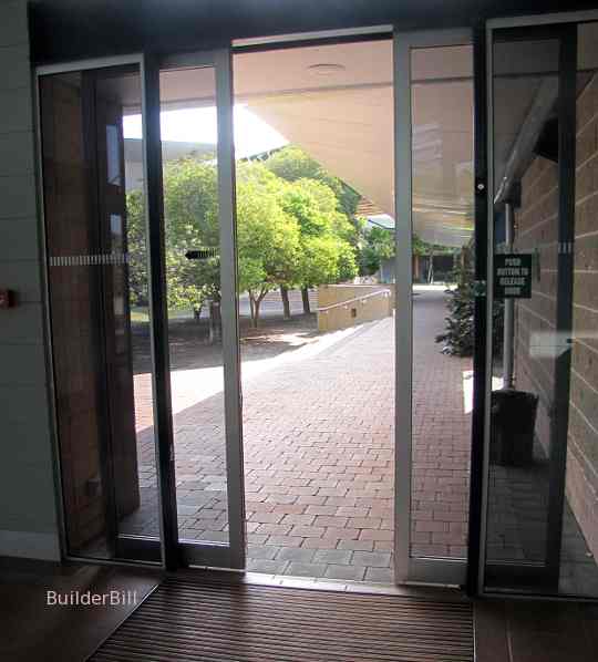 aluminium and glass auto doors