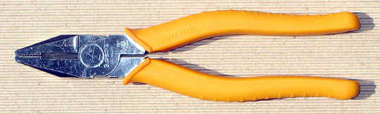 A pair of generic pliers