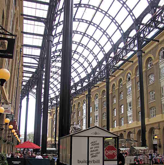 Hays Galleria on the Thames