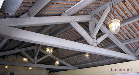 king post truss in Singapore