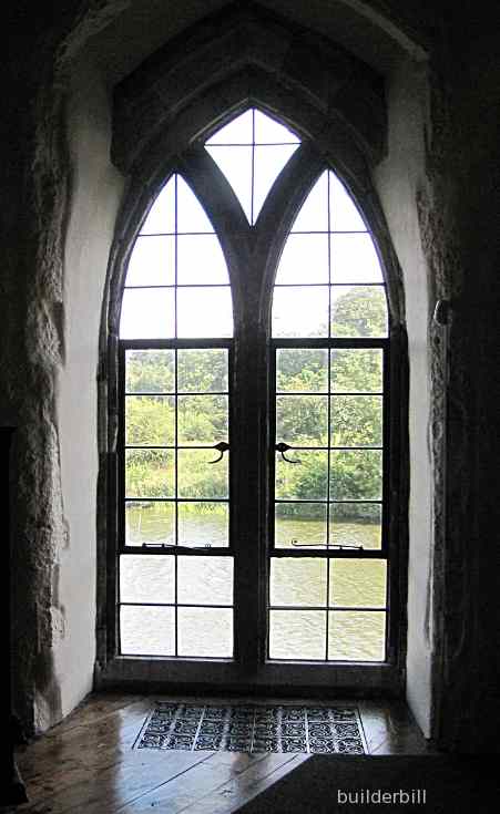 a lancet window