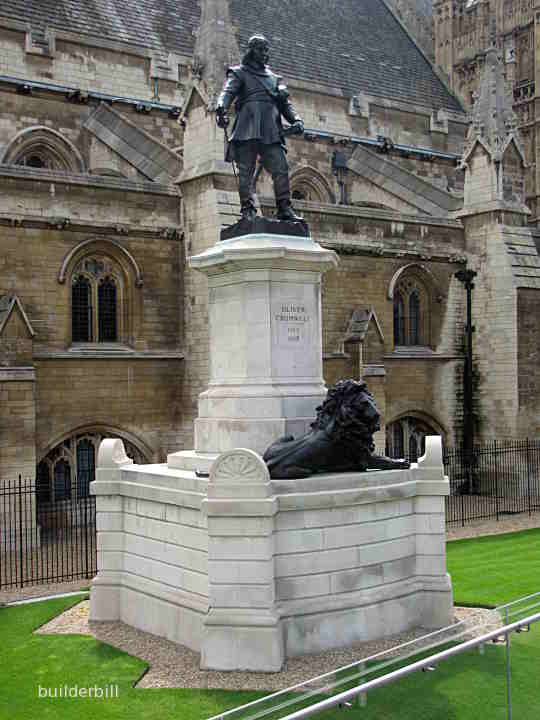 the oliver cromwell monument