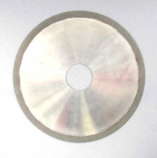 a smooth diamond saw blade