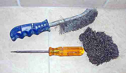 Stainless steel wire brush and scourer