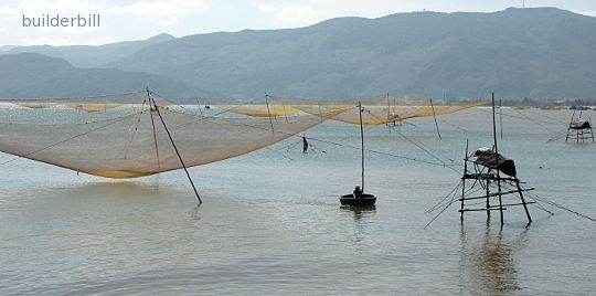fish traps in Vietnam