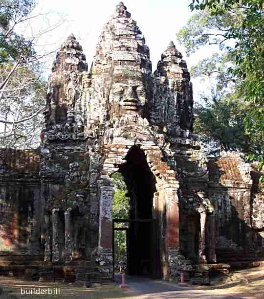 corbelled arch gateway to Angkor Thom