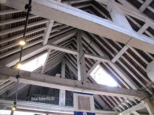a king post truss variation